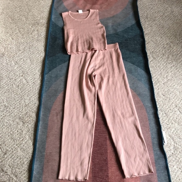 Silk & Salt Ribbed Set (2) - Picture 12 of 17